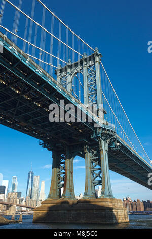 Pont de Manhattan (©GUSTAV LINDENTHAL 1909) LE CENTRE-VILLE D'EAST RIVER BROOKLYN NEW YORK USA Banque D'Images