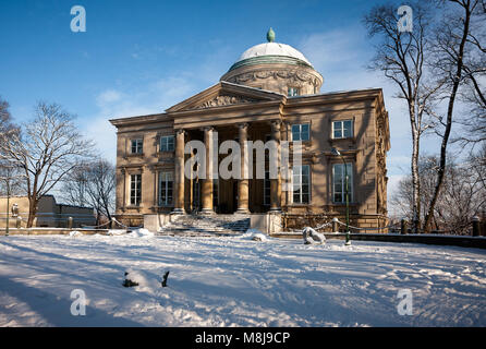 Varsovie, Pologne - 16 janvier 2016 : Królikarnia / Le Lapin House à Varsovie, la Pologne est également un musée consacré à l'artiste sculpteur Xawery Dunikowski Banque D'Images