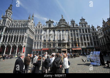 Musée de la ville de Bruxelles dans la maison du roi néo-gothique (maison du roi (Broodhuis) appelé aussi Breadhouse) du XIX siècle et Baroque Italien Banque D'Images