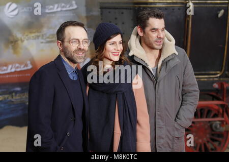 Berlin, Allemagne. 18 Mar, 2018. Berlin : la première mondiale de 'Jim Knopf et Luc le conducteur de locomotive' en face du centre Sony sur la Potsdamer Platz. Credit : Simone Kuhlmey/Pacific Press/Alamy Live News Banque D'Images