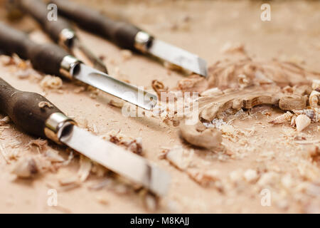 Outils de menuiserie en atelier sur l'élaboration de tableau. Équipements Vintage Banque D'Images