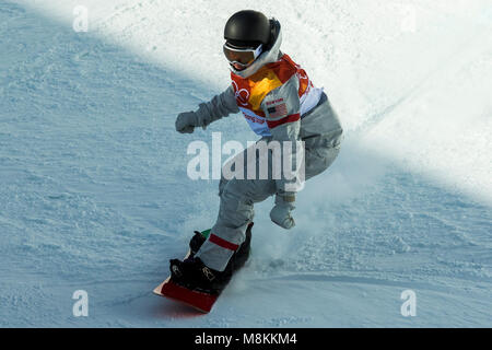 Kelly Clark (USA) qui se font concurrence sur le snowboard halfpipe dames finale aux Jeux Olympiques d'hiver de PyeongChang 2018 Banque D'Images