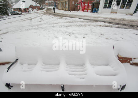 Bête de l'Est, Newtown Mid-Wales Ghost Town 18/3/18 Crédit : Paul Williams/Alamy Live News Banque D'Images