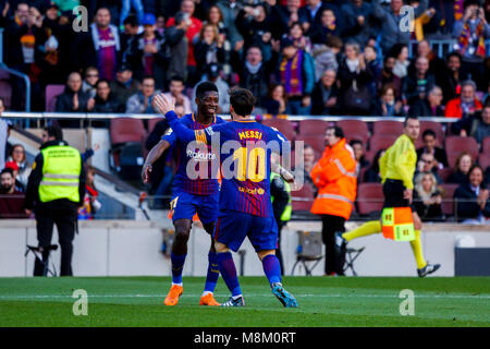 18 mars 2018 - Barcelone, Barcelone, Espagne - (11) Dembélé et (10) Messi célèbrent le deuxième but du match lors du match de la Liga entre le FC Barcelone et Ath. Bilbao a joué au Camp Nou. Credit : Joan Gosa Badia/Alamy Crédit : Joan Gosa Badia/Alamy Live News Banque D'Images