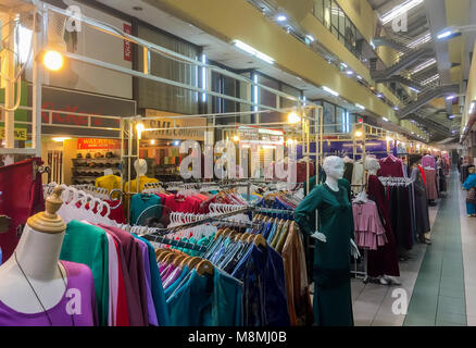 Magasin de vêtements dans le traditionnel Ampang Park shopping mall sur Jalan Ampang près KLCC, Kuala Lumpur, Malaisie Banque D'Images