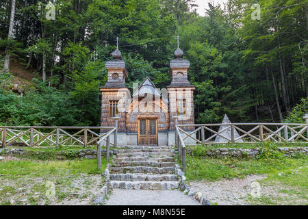 Chapelle russe sur le Col Vršič, Kranjska Gora, Haute-Carniole, Slovénie, Europe Banque D'Images