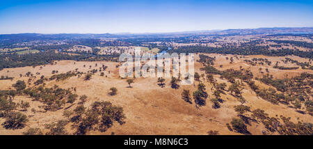 Panorama de l'antenne de campagne australienne sur birght journée ensoleillée Banque D'Images