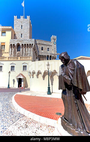 Statue en bronze, monument à François Grimaldi au Palais Princier, Palais Princier, Palais Princier de Monaco, la Côte d'Azur, french riviera, Europe Banque D'Images