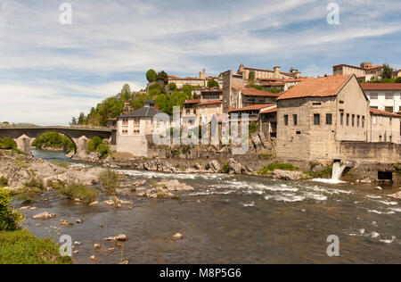 La vieille ville de Saint-Liziers est situé sur la rive droite du salat en Ariège, Occitanie, France Banque D'Images