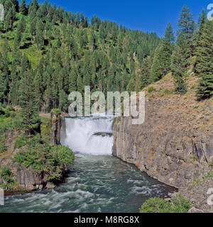 Abaisser mesa falls sur Henry's Fork près de Ashton, Idaho Banque D'Images