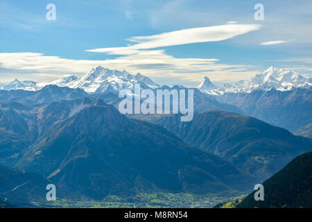 Vue sur massif du Mont Rose et le Mont Cervin, Suisse Banque D'Images