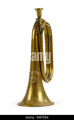 Troisième Reich allemand brass bugle avec l'Aigle et croix gammée Banque D'Images