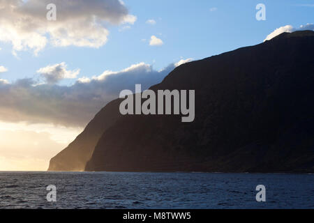 Tristan da Cunha, l'océan Atlantique. L'île principale du groupe de Tristan est la plus éloignée de l'archipel habitée dans le monde. Tristan da Cunha est par Banque D'Images