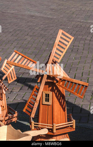 Moulin miniature en bois Banque D'Images