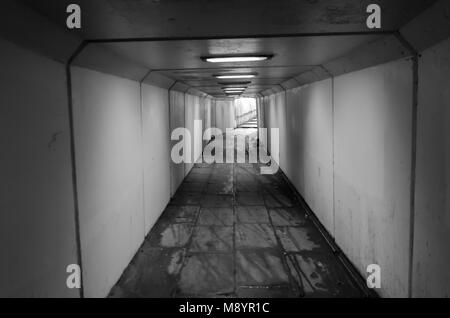 Photographie monochrome d'un métro souterrain à Sunderland Banque D'Images