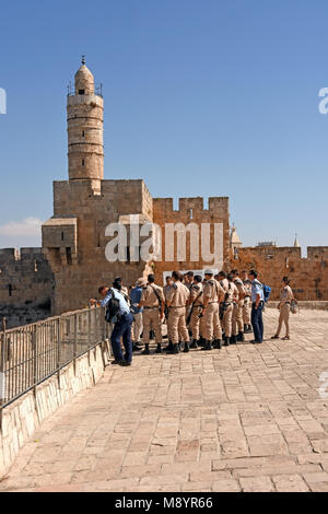 Soldats israéliens dans la vieille ville de Jérusalem, Israël Banque D'Images