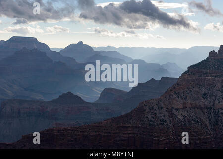 Le lever du soleil, Yavapai Point. Grand Canyon NP, Arizona, USA, septembre, par Dominique Braud/Dembinsky Assoc Photo Banque D'Images