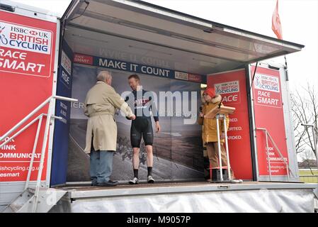 , Aintree Liverpool, Royaume-Uni. 10 mars 2018. Podium à l'Eddie's Soen Memoria la race. Banque D'Images