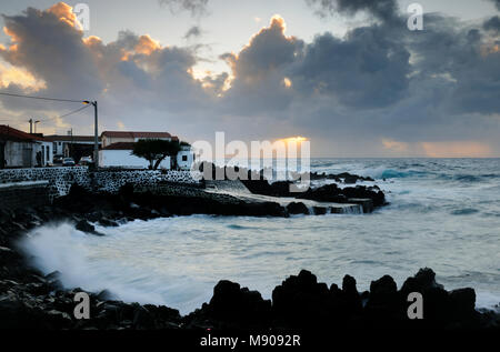 Port de Areia Larga, Pico. Açores, Portugal Banque D'Images