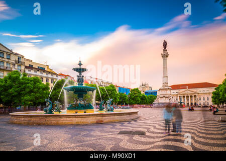 Lisbonne, Portugal à la place Rossio. Banque D'Images