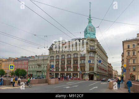 La Russie, Saint-pétersbourg - le 18 août 2017 : Au Pont Rouge store catégorie de luxe (en anglais 'près du Pont Rouge') L'un des plus beaux Banque D'Images