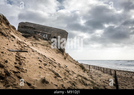 Grand Pointe casemate à Bretignolles sur Mer, France (démoli en février 2018 pour des raisons de sécurité) Banque D'Images