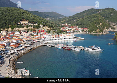 Grèce Parga destination touristique célèbre saison d'été Banque D'Images