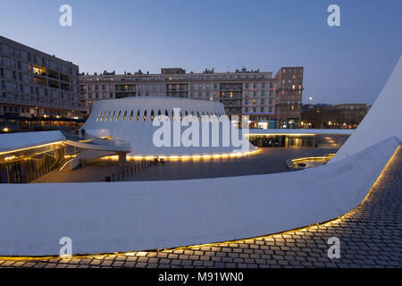 Centre culturel d'Oscar Niemeyer, Le Havre, Seine-Maritime, France Banque D'Images