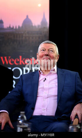 Oxford, UK. Mar 21, 2018. Alan Johnson à FT Week-end Festival littéraire d'Oxford. 21 Mars.Alan Johnson parle de Matthew Stadlen Oxford au Sheldonian Theatre. Richard Cave/Alamy Crédit : Richard Cave/Alamy Live News Banque D'Images