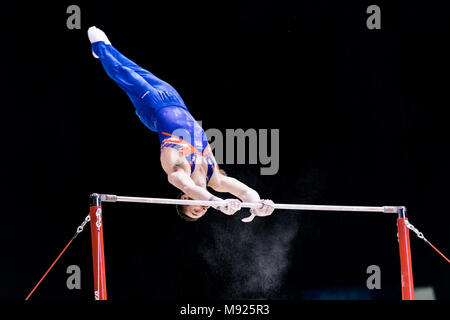 Birmingham, UK. 21 mars, 2018. James Hall (GBR) est en concurrence sur la barre horizontale pendant la Coupe du Monde de Gymnastique FIG 2018 Arena à Birmingham le mercredi, 21 mars 2018. Birmingham England. Credit : Taka Wu/Alamy Live News Banque D'Images