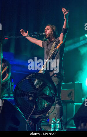 Dublin, Irlande. Mar 21, 2018. Grant Nicholas du groupe de rock gallois Feeder joue dans l'Olympia Theatre de Dublin. Crédit : Ben Ryan/SOPA Images/ZUMA/Alamy Fil Live News Banque D'Images