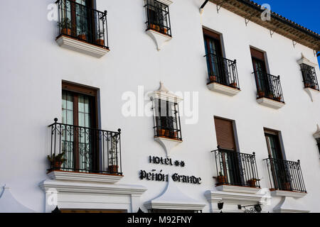 Grazalema, Espagne. Le 20 janvier 2018. Hotel Penon grande façade. Banque D'Images