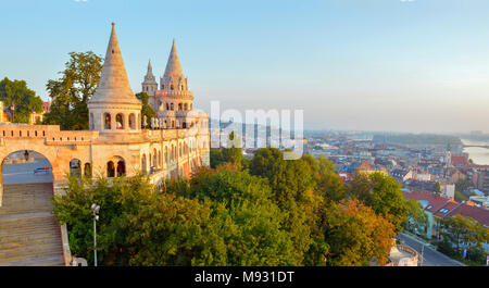 Bastion des pêcheurs à Budapest Banque D'Images