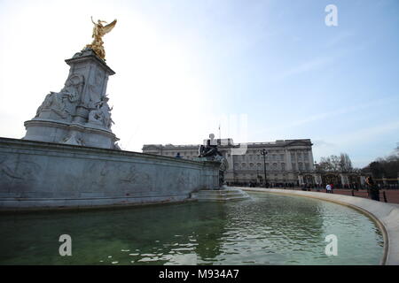 Victoria Memorial devant le palais de Buckingham, Londres, Angleterre Banque D'Images