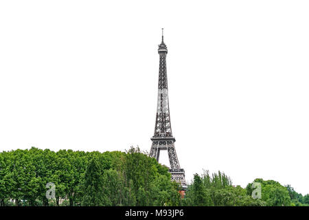 La Tour Eiffel au-dessus des arbres émergents isolated on white Banque D'Images