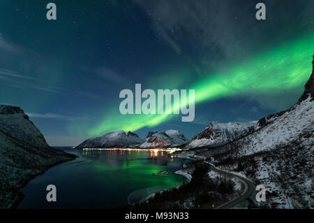 Northern Lights dans Senja, Norvège Banque D'Images