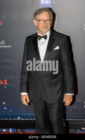 Rome, Italie. Mar 21, 2018. Steven Spielberg sur le tapis rouge de l'avant de la 62e cérémonie de remise des prix David di Donatello Crédit : Stephen Bisgrove/Alamy Live News Banque D'Images