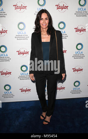 Los Angeles, Ca. Mar 22, 2018. Courteney Cox à l'UCLA 2018 Gala à IoES Résidence Privée à Beverly Hills, Californie le 22 mars 2018. Credit : Faye Sadou/media/Alamy Punch Live News Banque D'Images