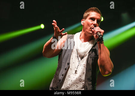 Essen, Allemagne, 3e Mar, 2018. Norman Langen, German schlager singer, connu seul 'Gold', des pures à l'événement 2018 Hallengaudi parti Wetzlarer. Crédit : Christian Lademann Banque D'Images