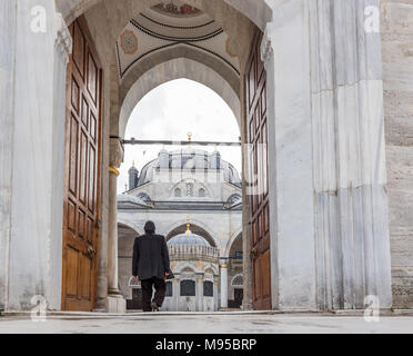 Vue extérieure de la mosquée Schappelijk-i Cedid situé dans Uskudar Istanbul,Turquie,.03 Janvier 2018 Banque D'Images