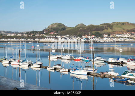 L'estuaire de Conwy côte Nord du Pays de Galles UK Banque D'Images