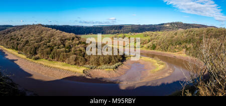 Panorama d'hiver d'Wintours Leap dans la vallée de la Wye près de Chepstow sur la frontière galloise UK Banque D'Images