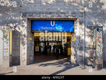 Nollendorfplatz Berlin Schöneberg,U-Bahn,gare,entrée souhaitée .partie de Berlin BVG du réseau de transport de banlieue Banque D'Images