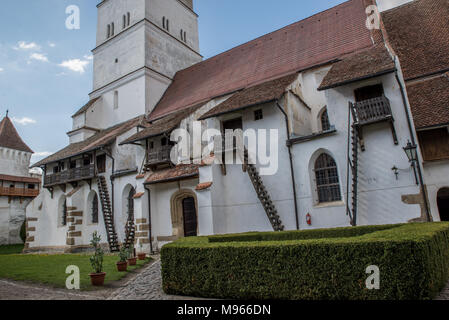 Échelles de bois à Harman église fortifiée, Transylvanie, Roumanie Banque D'Images