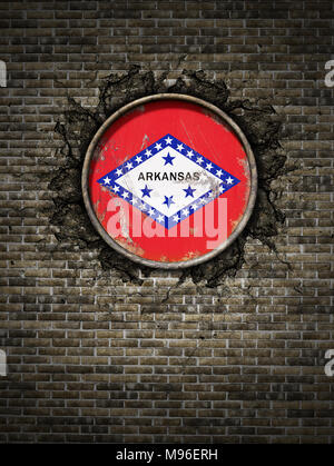 Le rendu 3D d'un drapeau de l'Arkansas sur une plaque métallique rouillée embarqué sur un vieux mur de brique Banque D'Images