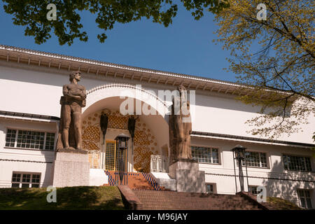 Museum Künstlerkolonie, Mathildenhöhe, Darmstadt, Hesse, Germany, Europe Banque D'Images