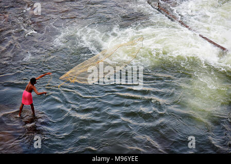 Photo de la pêche dans un village du Kerala, Inde. Banque D'Images