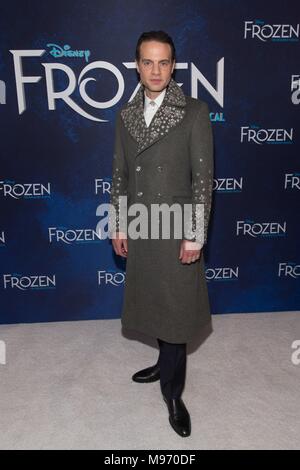 New York, NY, USA. Mar 22, 2018. La Jordanie Roth présents pour Disney's FROZEN Le musical de Broadway Opening Night, St James Theatre et la borne 5, New York, NY 22 Mars, 2018. Crédit : Jason Smith/Everett Collection/Alamy Live News Banque D'Images