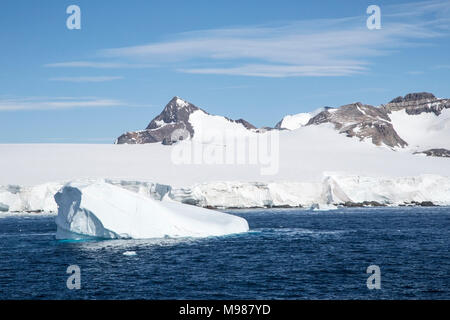 Vue de la station Esperanza, Hope Bay, péninsule Antarctique, l'Antarctique Banque D'Images