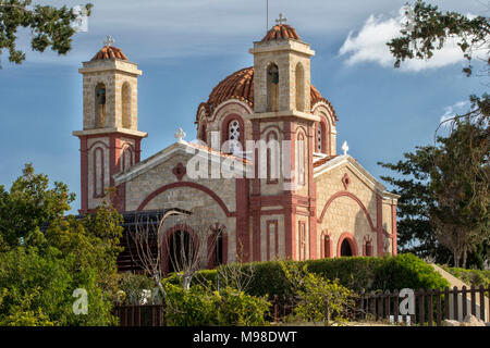 À côté de l'église Georgios Grivas memorial sur la route de Coral Bay, Paphos, Chypre, Méditerranéenne Banque D'Images